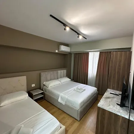 Hotel Her Hotel *