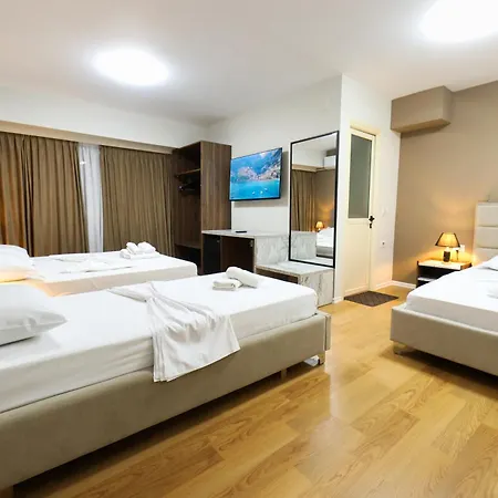 Hotell Hotel Her *
