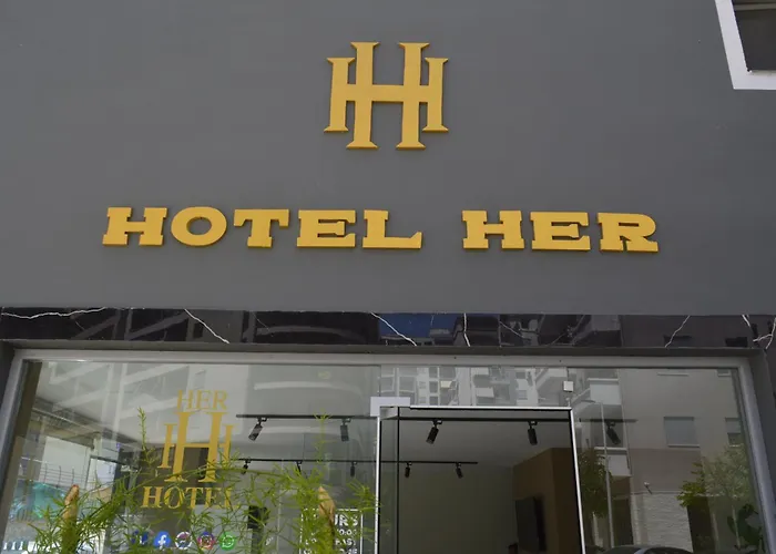 Hotel Her *