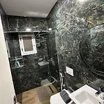 Hotel Hotel Her