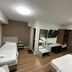 Hotel Her Hotel