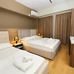 Hotel Her